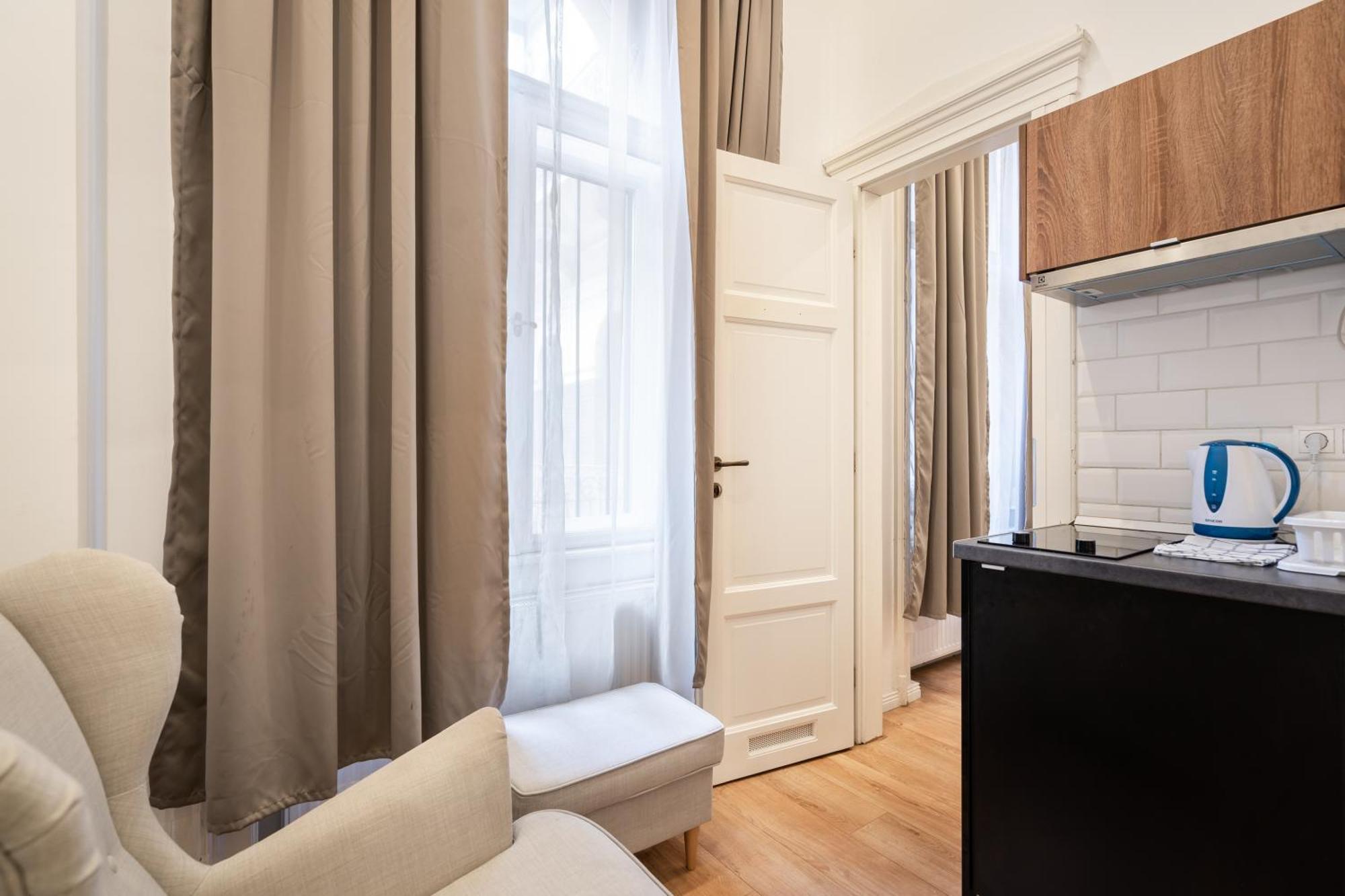 Grand Avenue Apartment Budapeste Exterior foto